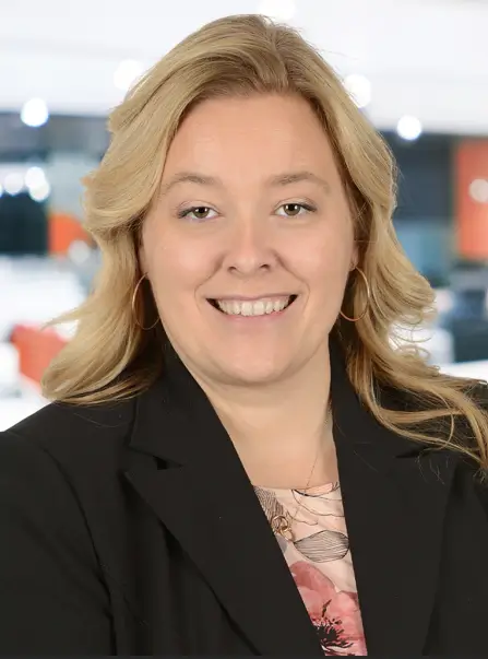 Julie Perreault - CPA, auditrice et associée - MNP Ltée